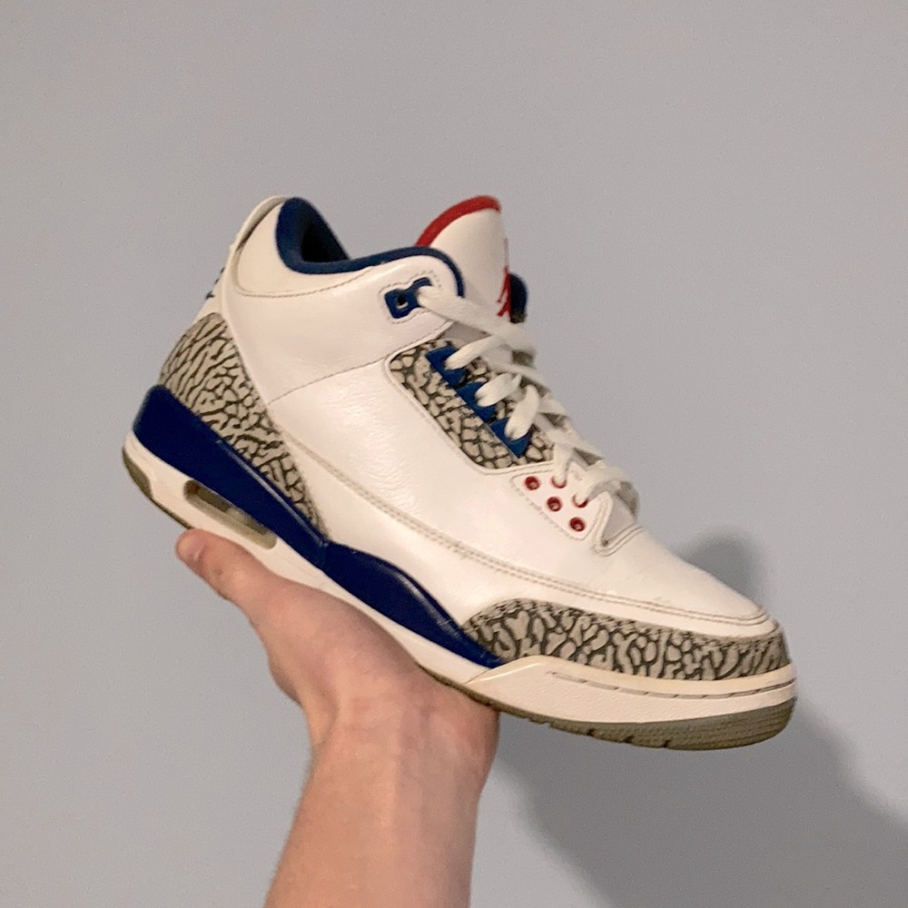 Jordan 3 true blue
